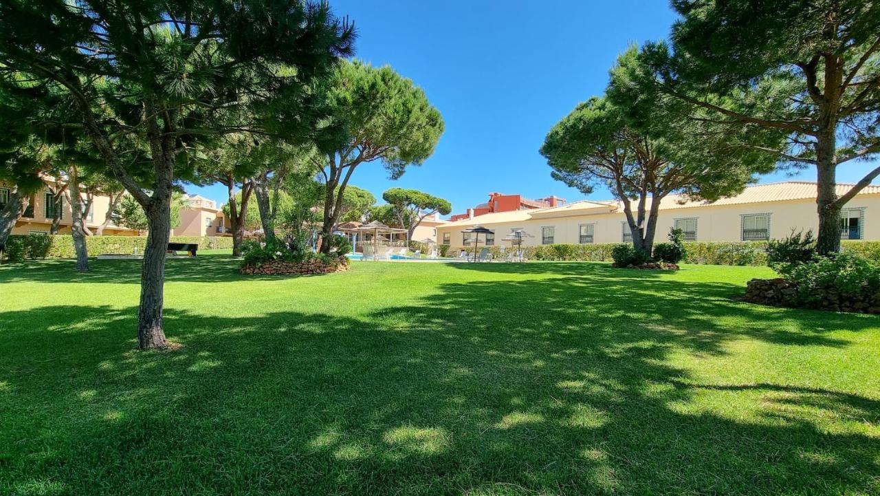 Apartamentos Praia Da Oura By Sunny Deluxe Albufeira Eksteriør bilde